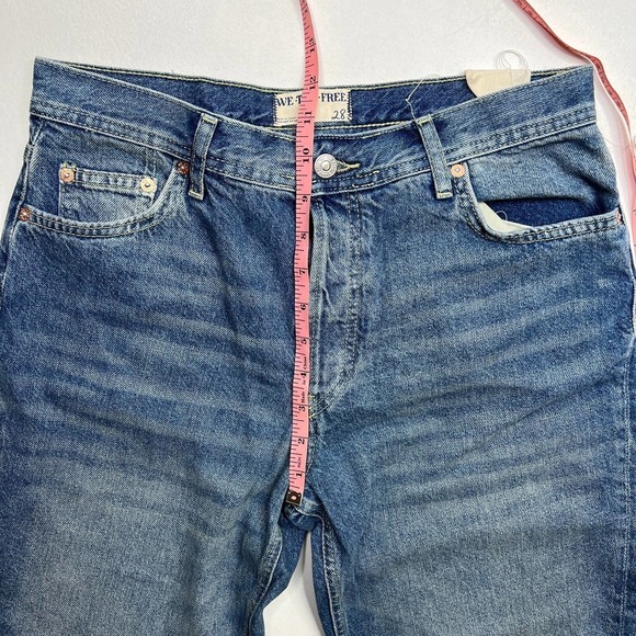 Free People Maggie Mid Rise Straight-Leg Jeans NWT Size 28 - Picture 8 of 11